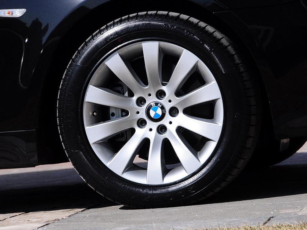 How is a tire made